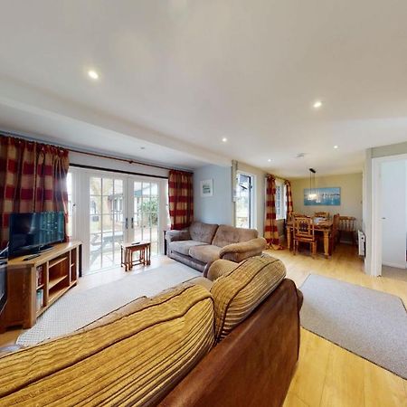 25 Tudor Court, Tolroy Manor Hayle Bagian luar foto