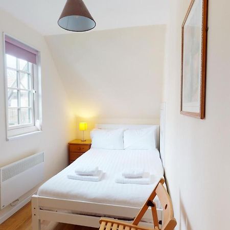 25 Tudor Court, Tolroy Manor Hayle Bagian luar foto