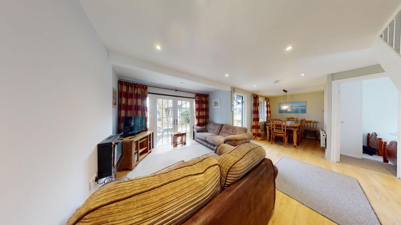 25 Tudor Court, Tolroy Manor Hayle Bagian luar foto